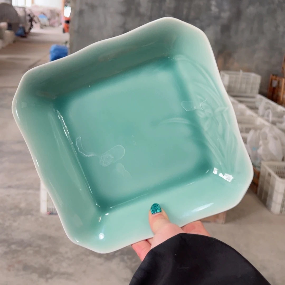 瓷片哈哈哈哈哈哈哈哈呵呵呵