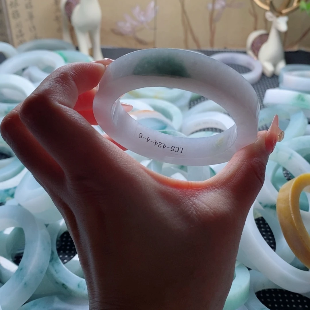 秀***铺定制翡翠未镶嵌AA