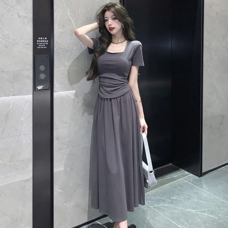 设计感收腰褶皱方领t恤上衣女百褶半身裙盐系轻熟风短袖针织衫