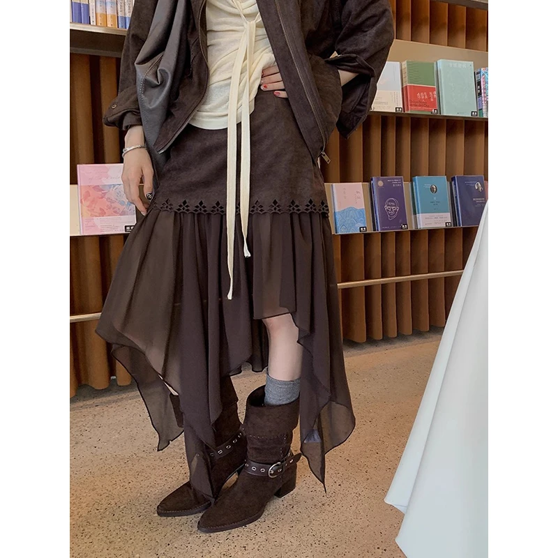 深棕色不规则裙摆皮绒半身裙女早秋款镂空花边高腰网纱拼接a字裙