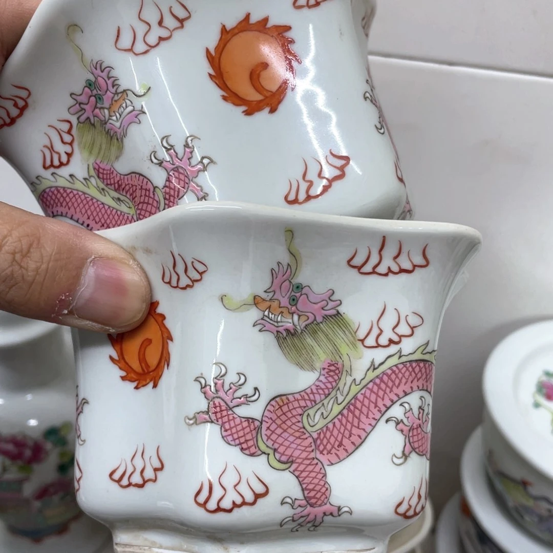 摆件手绘陶瓷作品欣赏