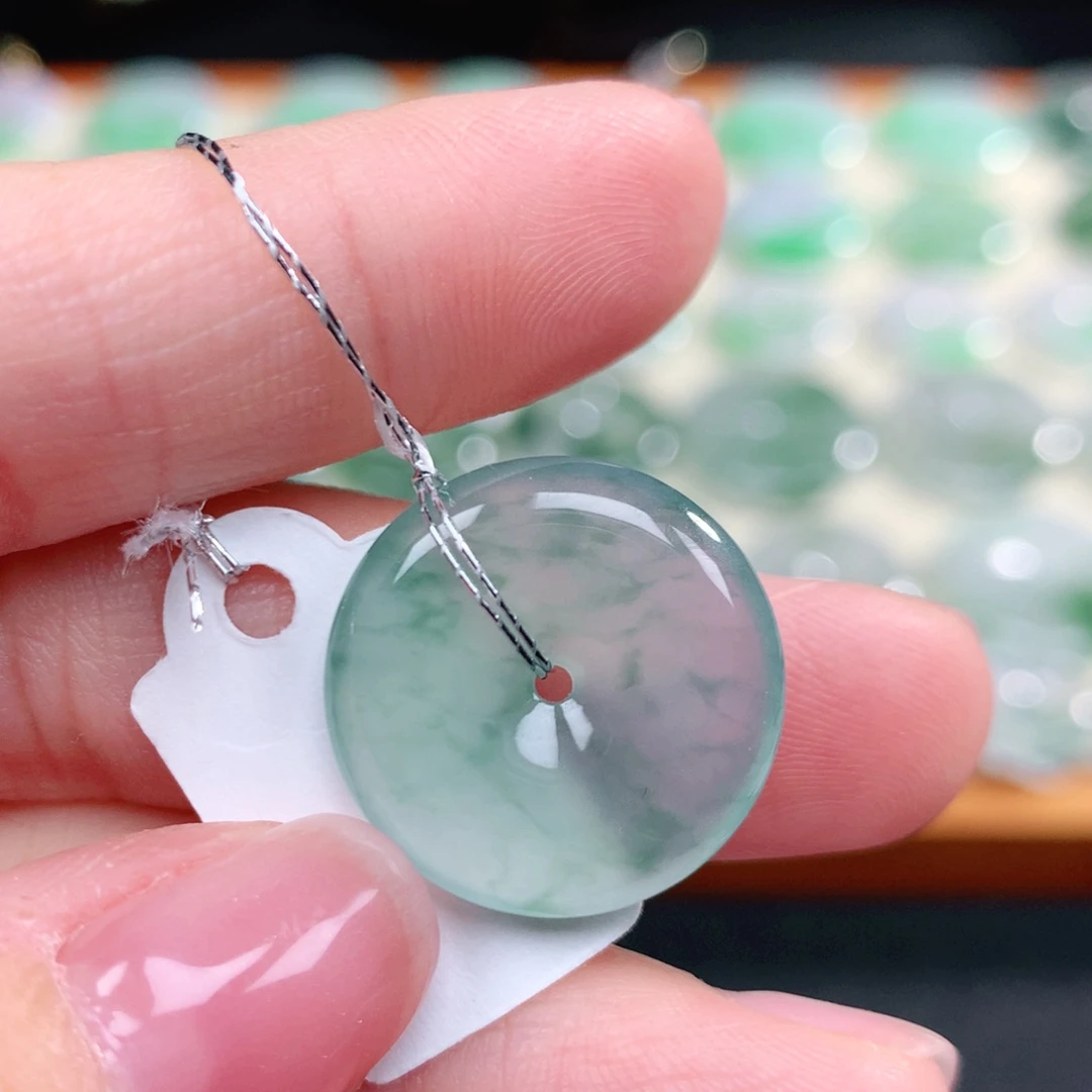 翡翠未镶嵌颈饰19.8-4.2