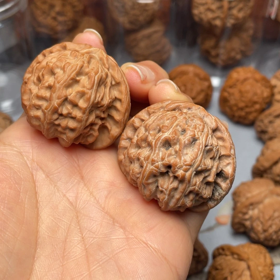 【闪购商品】文玩核桃吊坠秋**袋原装白狮子……