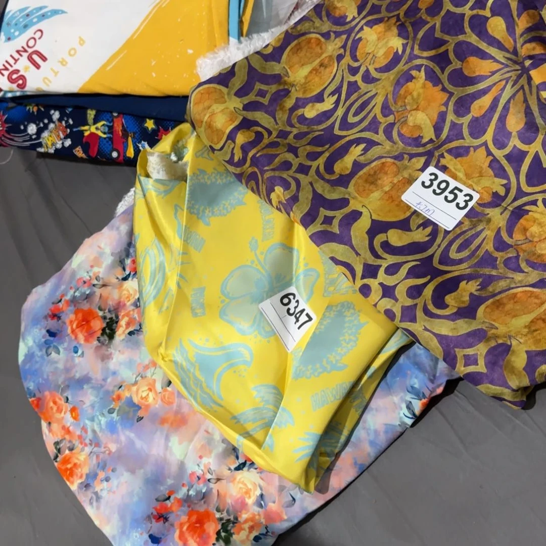 棉紅*3块价福利小布块