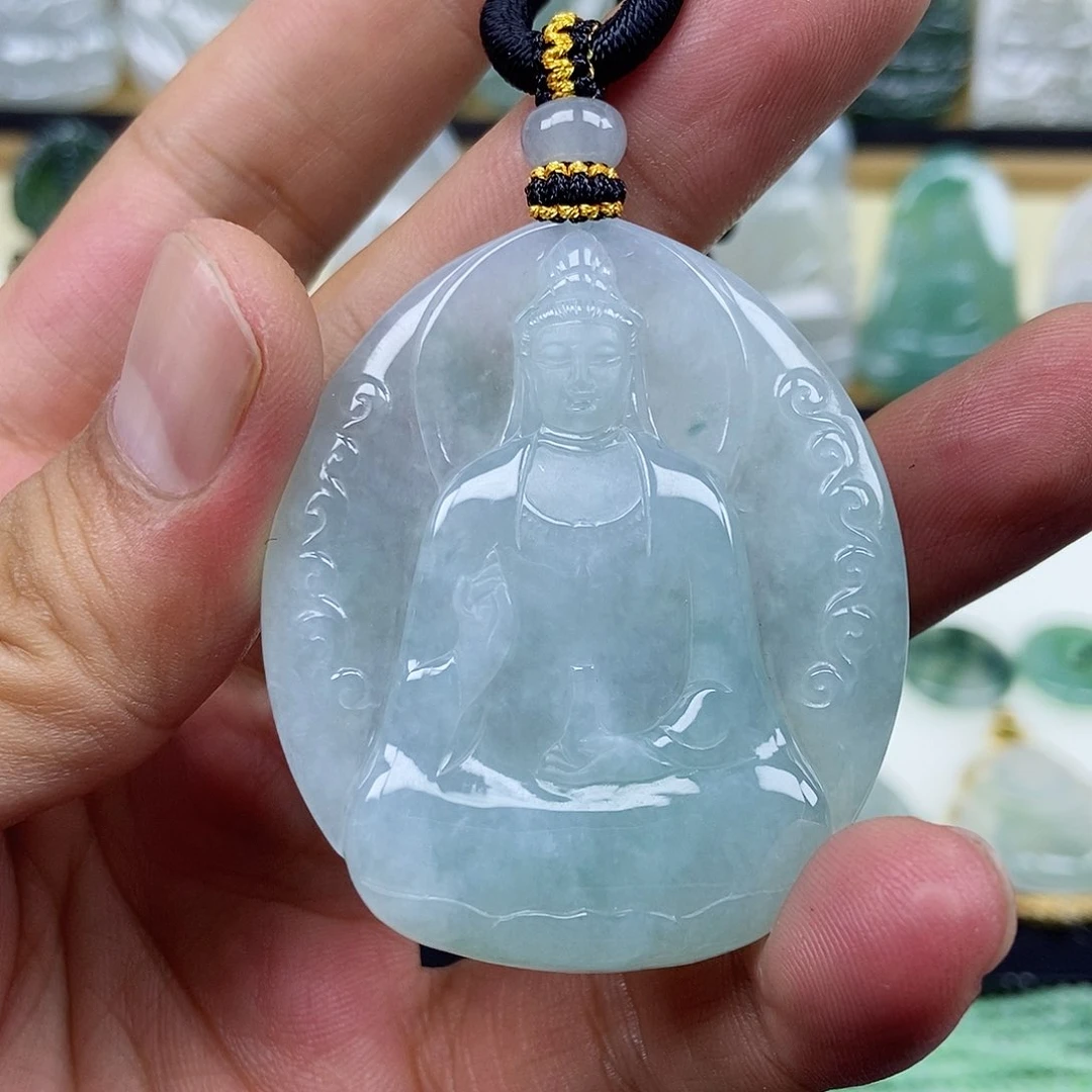 翡翠未镶嵌颈饰素衣观音