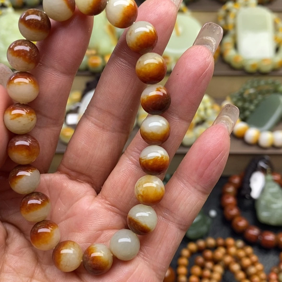 透闪石质玉未镶嵌手串