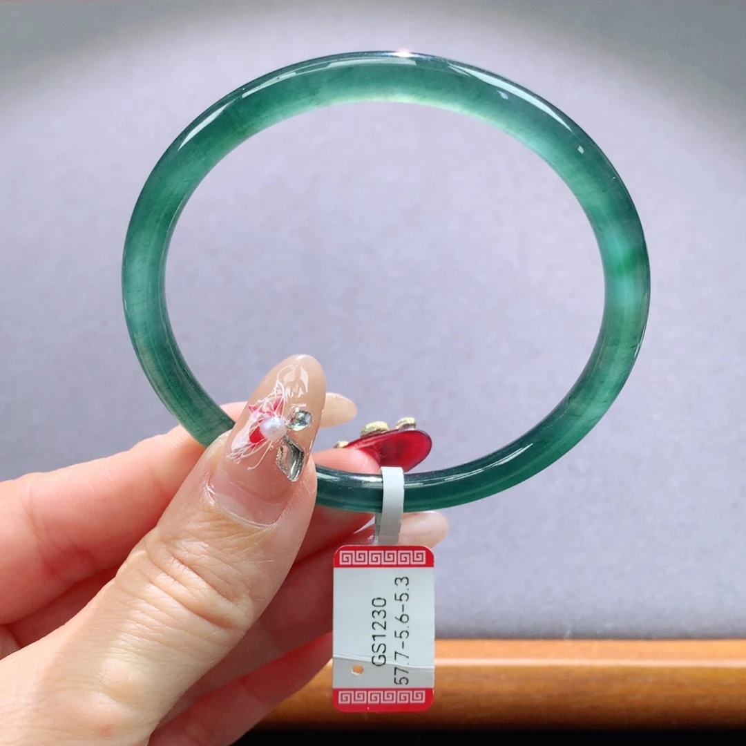 翡翠手镯未镶嵌天然翡翠手镯叮当镯