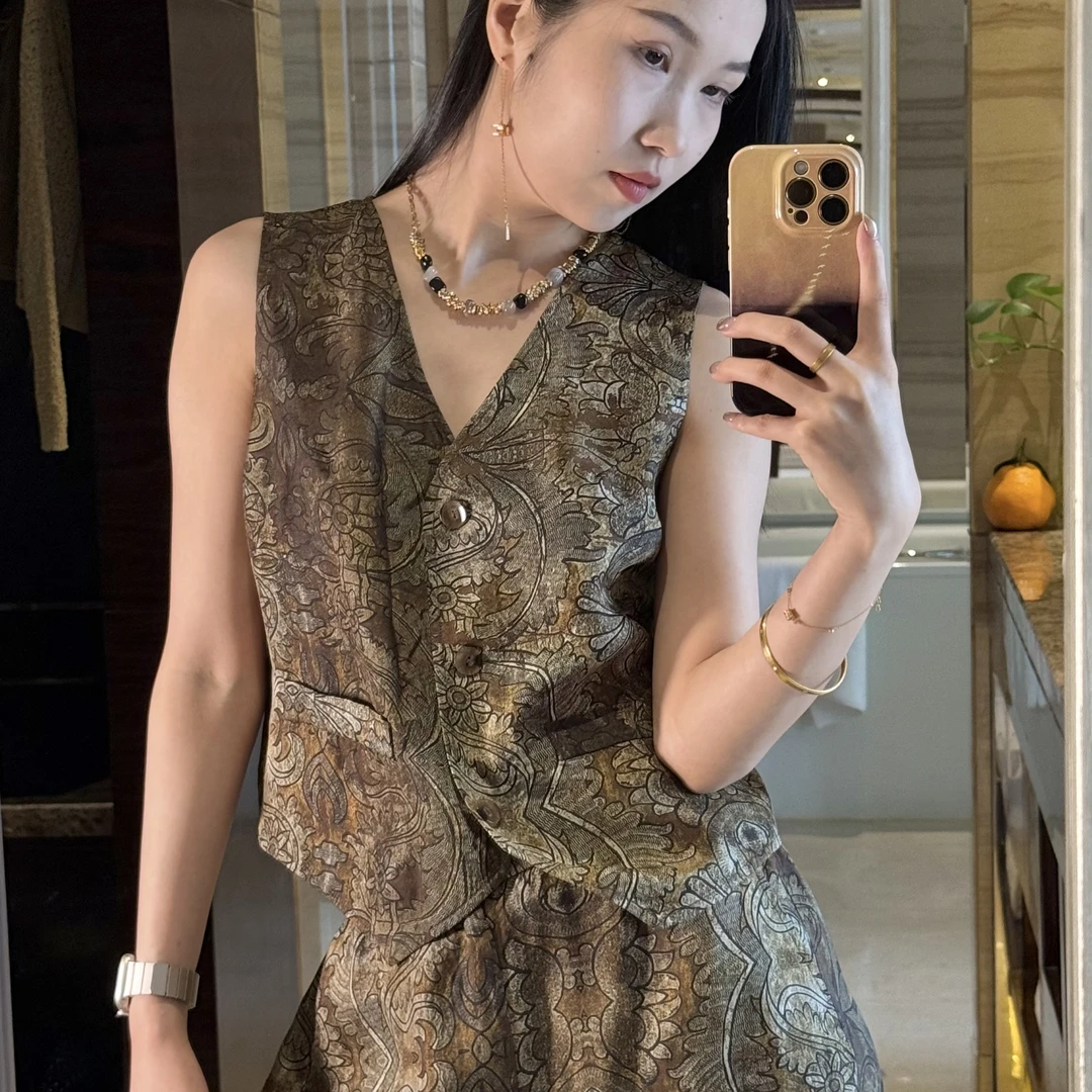夏季复古国风小众无袖气质显瘦富贵老钱风敦煌时尚提花马甲中式