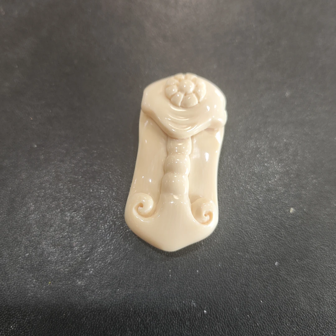 猛犸约16.2克雕刻件ZL1156