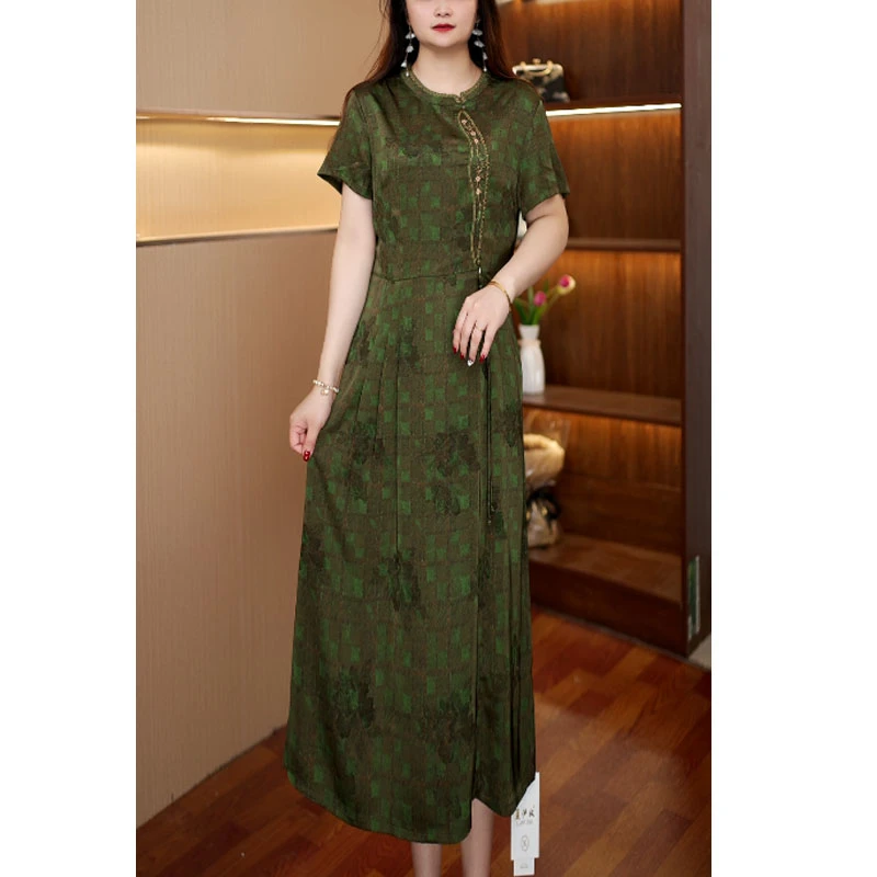 [圆领刺绣绿]新款百搭显瘦连衣裙女中长款422