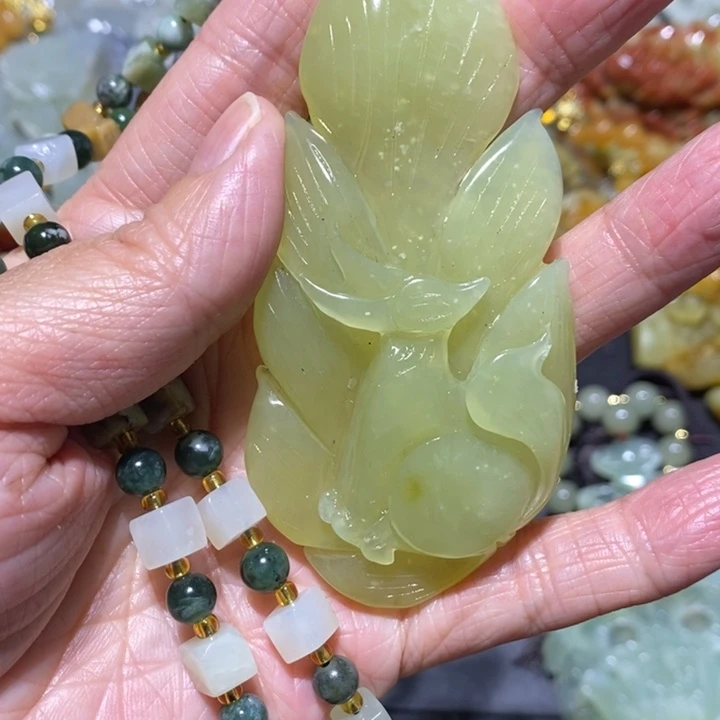 岫玉岫玉吊坠未镶嵌