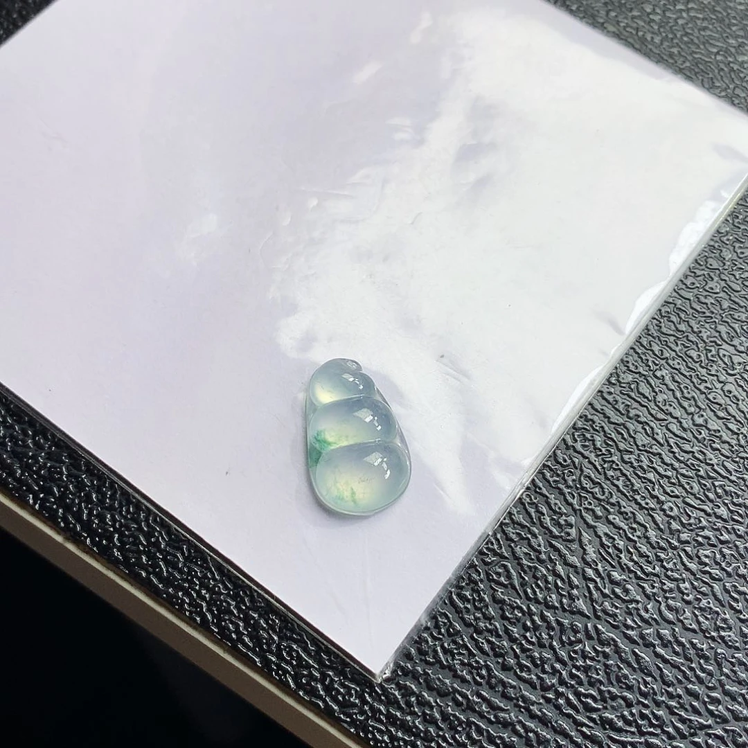 吊坠(不含链)未镶嵌翡翠豆子