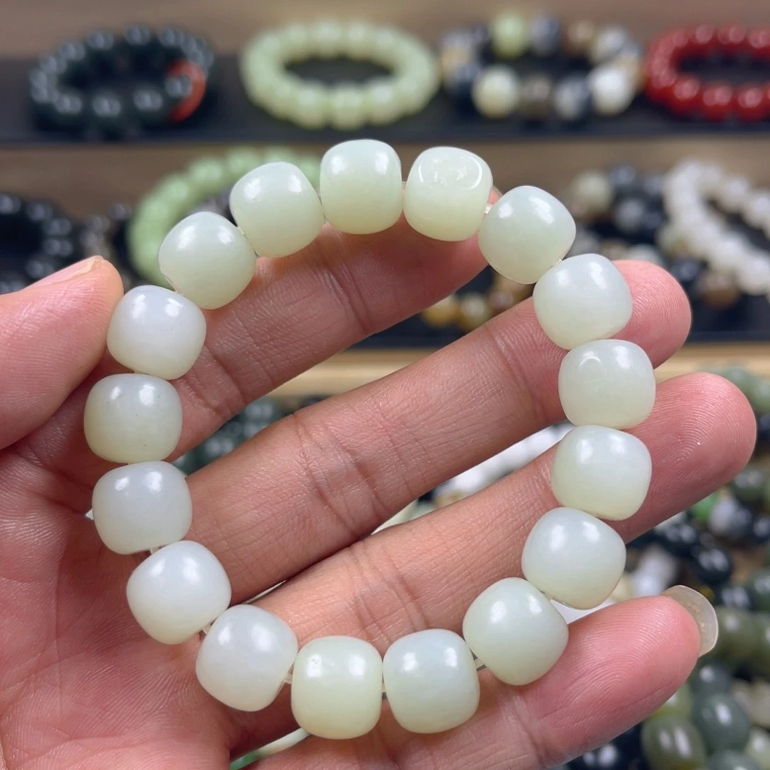 和田玉手串未镶嵌