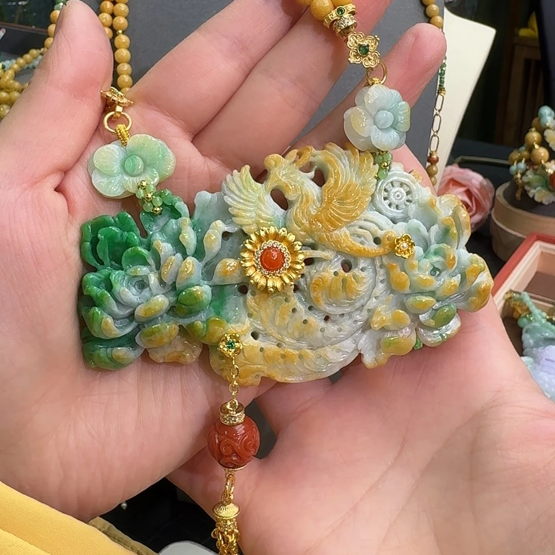 翡翠未镶嵌吊坠(赠链)凤穿牡丹