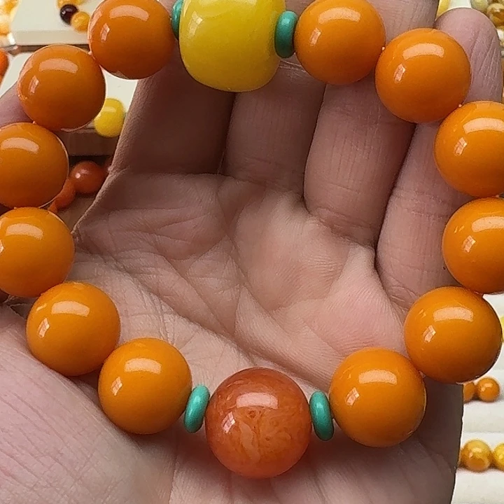 二***兄非金属老蜜色素串搭配一条