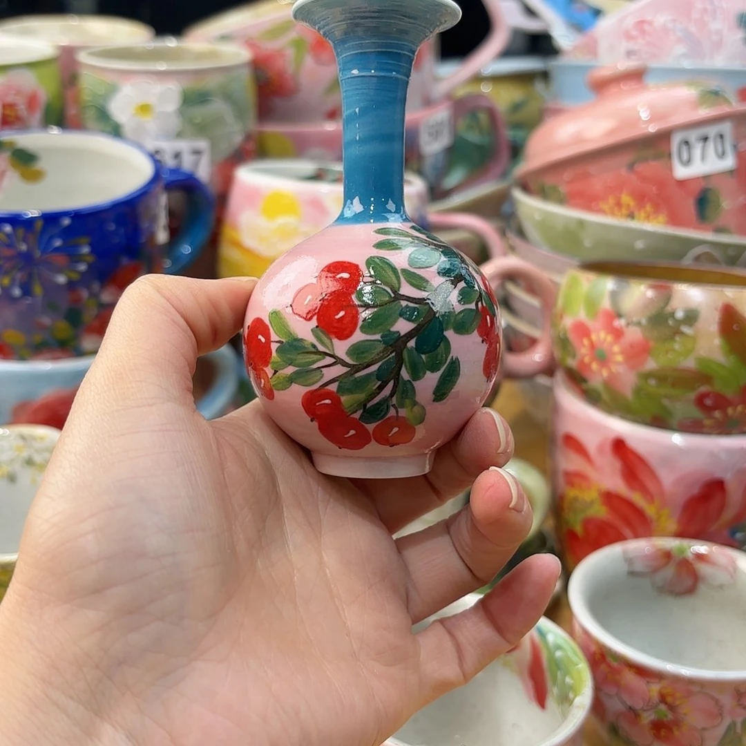 瓷片兔兔盖茨。兔兔