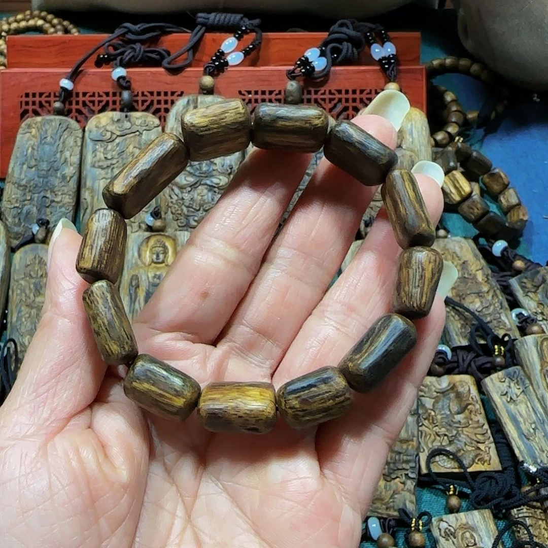 沉香手串海南白奇乌身手排珠13克多样性发