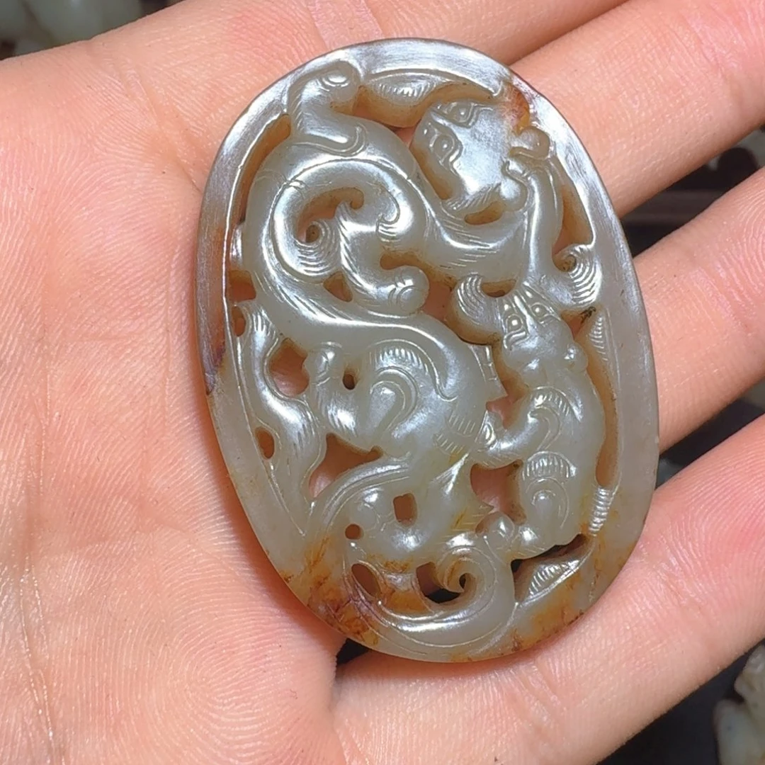 和田玉（糖玉）未镶嵌颈饰貔*