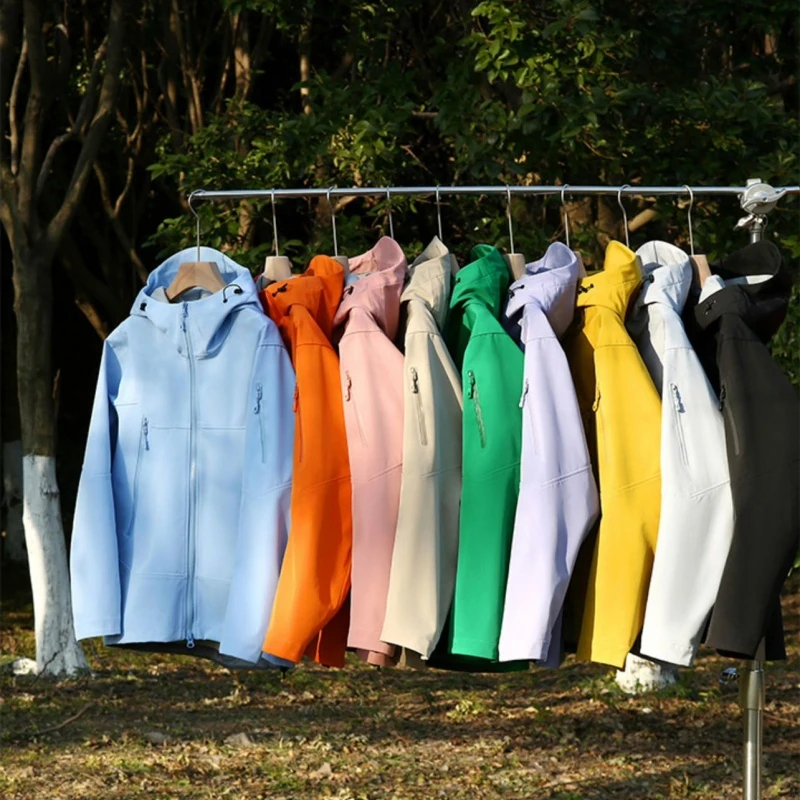 探险守护神！全天候软壳冲锋衣防风防泼男女轻量外套C1331