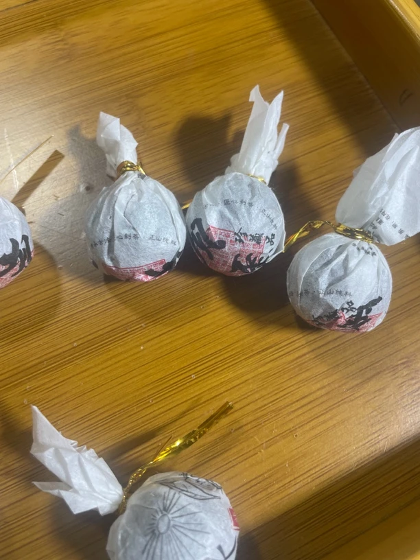 2024年云南勐库冰岛坝歪头春生茶龙珠8克*20颗（A5号）