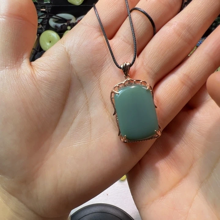 和田玉（碧玉）颈饰银S925镶嵌