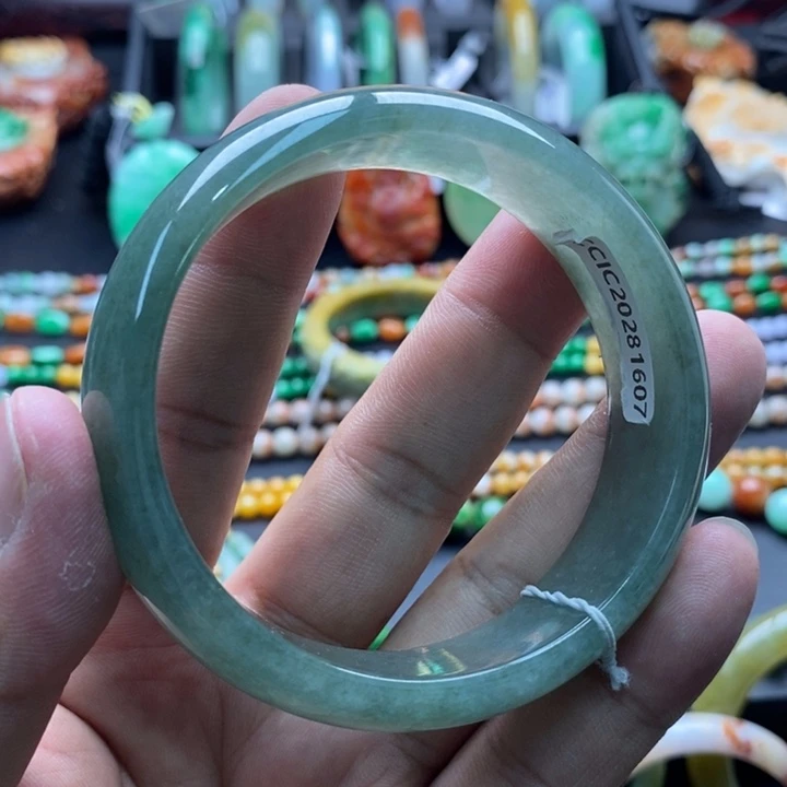 未镶嵌手镯翡翠翡翠手镯
