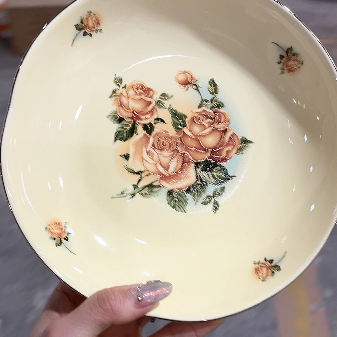 陶瓷………………………………