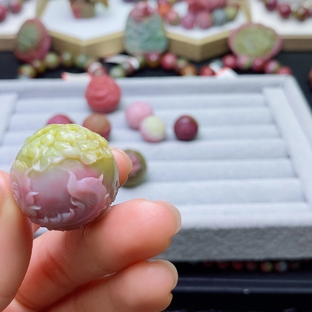 玛瑙/玉髓珠宝奇石未镶嵌匡*盐源玛瑙定制