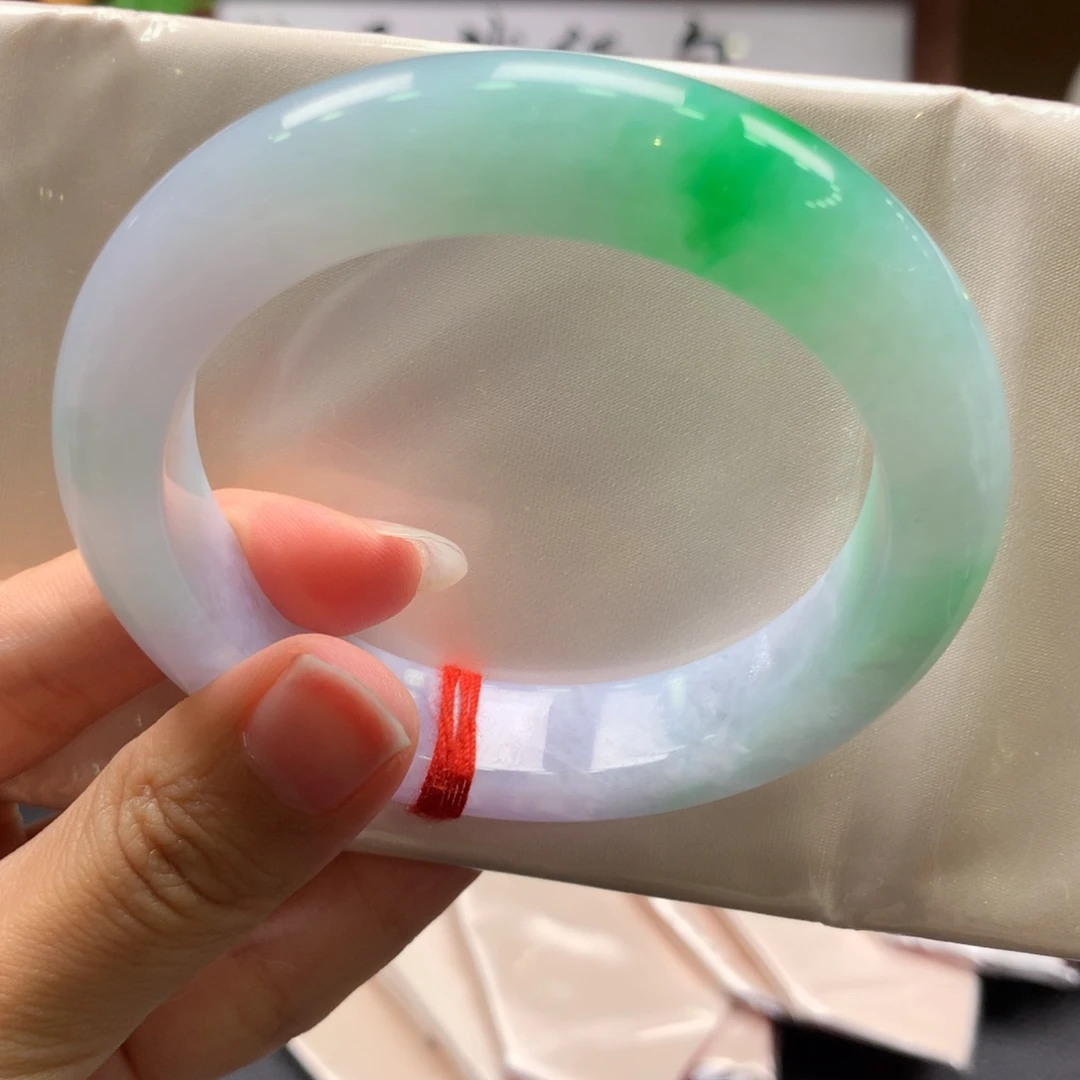 翡翠未镶嵌手镯春彩正圈26号