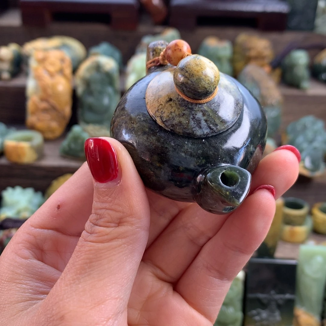 岫岩河磨玉（透闪石质玉）挂件未镶嵌6**?