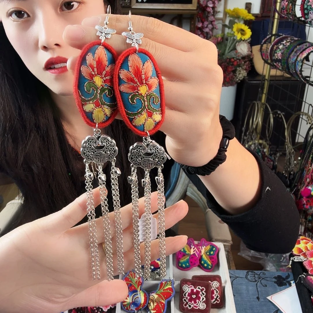 彼****织绣手工刺绣工艺