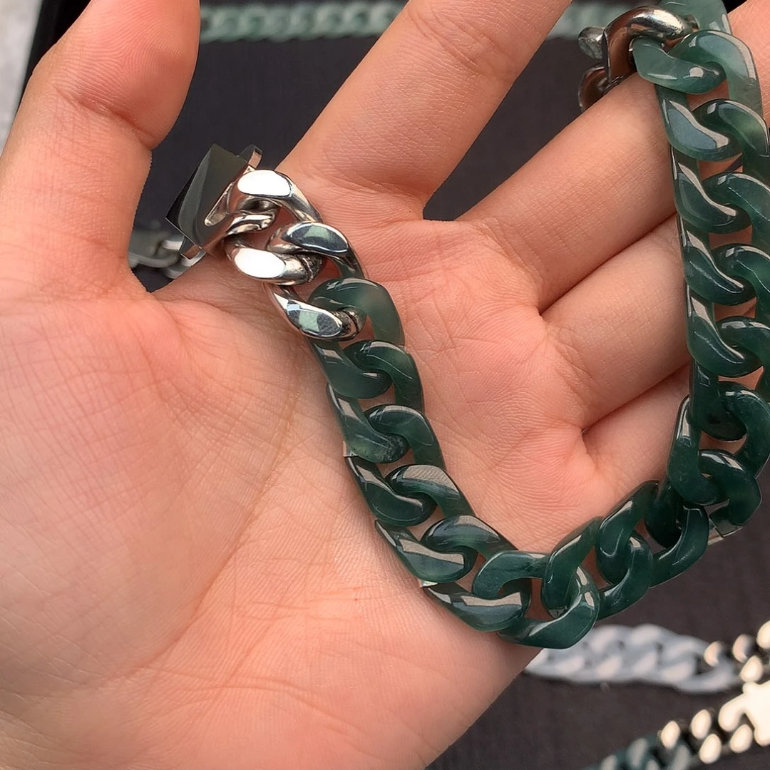 。***。翡翠未镶嵌手链翡翠