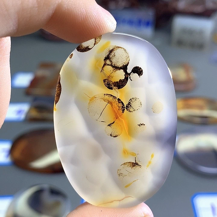 未镶嵌颈饰玛瑙/玉髓