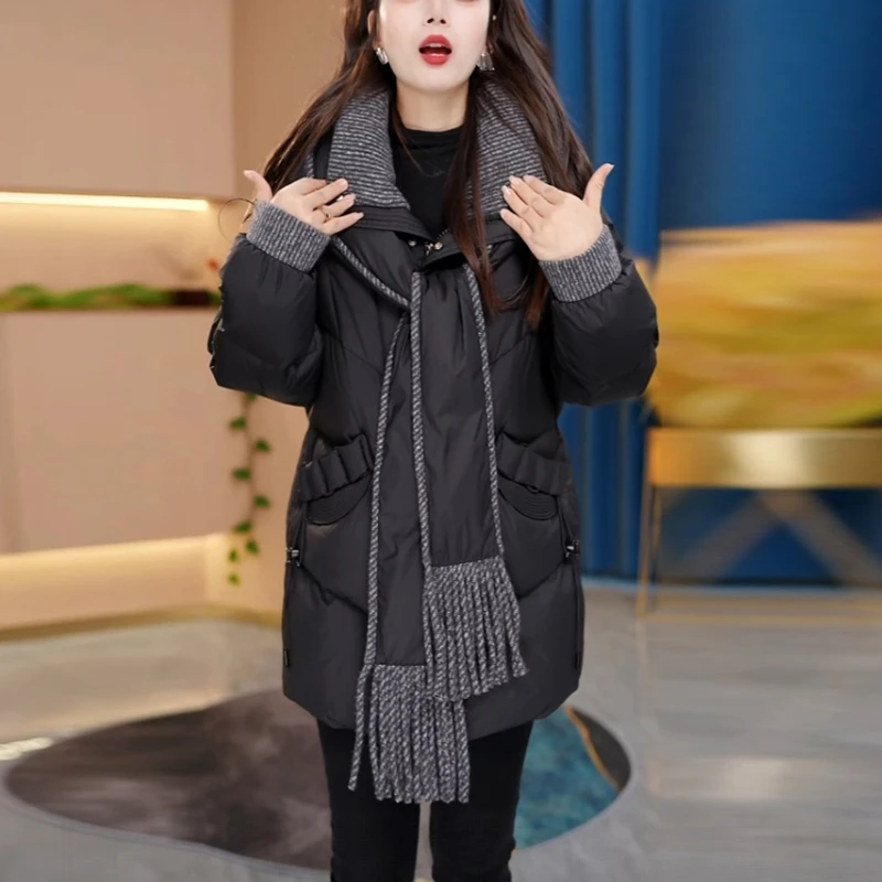 带围巾免洗保暖羽绒服女2025冬季新款高级感连帽黑色显瘦加厚外套