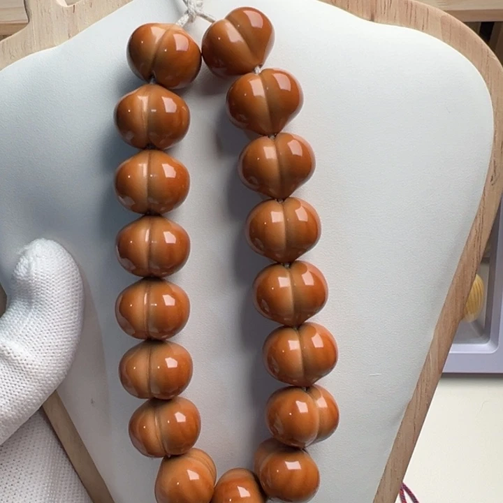 ****执猴头核桃手串猴头