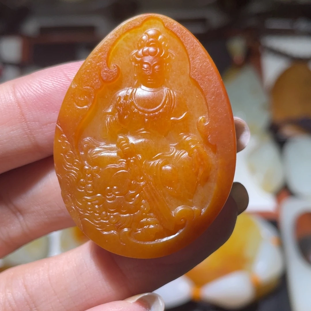 未镶嵌和田玉（子料）挂件