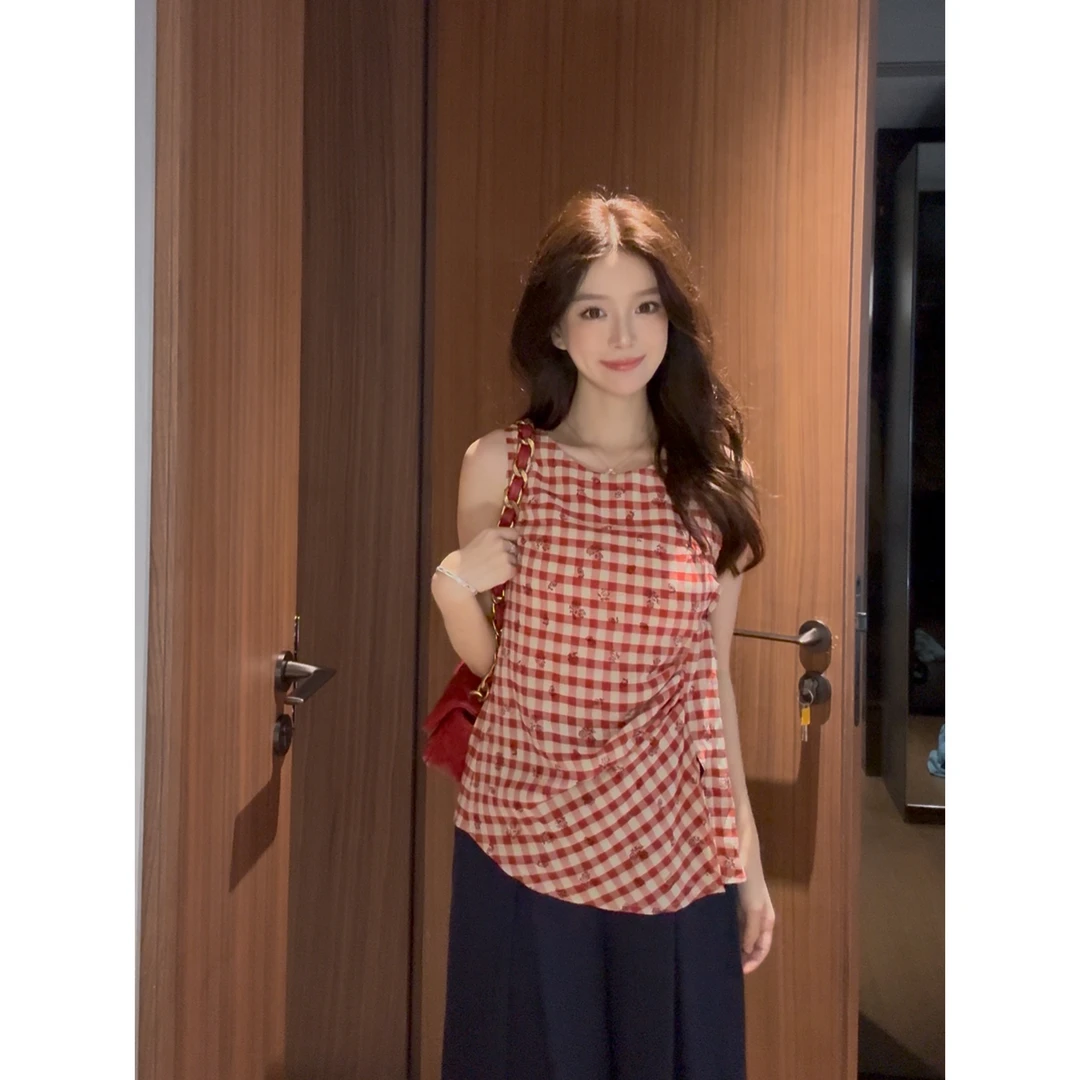 【痘痘私服】|【苏格兰岛】红白格纹捏褶印花背心小衫