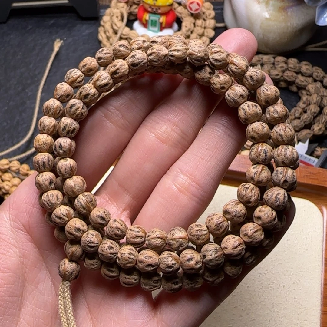 R***t柏香籽/百香籽吊坠