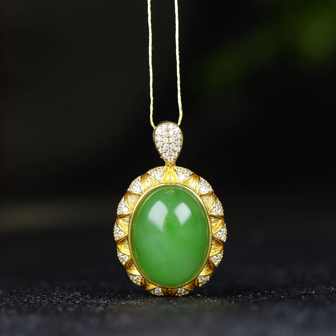 122304和田玉碧玉蛋面吊坠