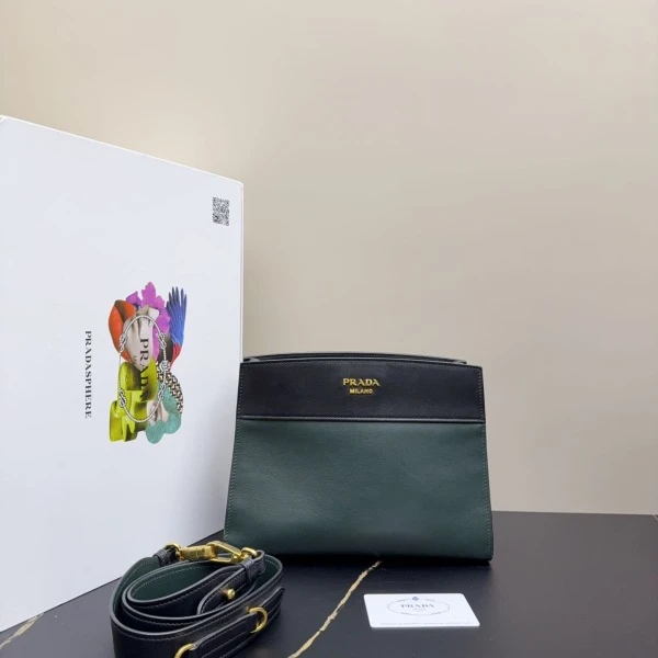 包包/普拉达/95新/C18319755090/251024LT0016