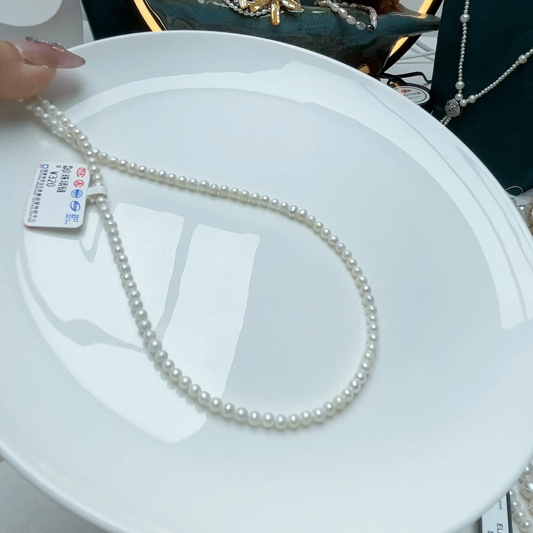 淡水珍珠颈饰未镶嵌