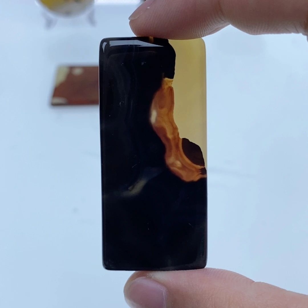 玛瑙/玉髓未镶嵌珠宝半成品
