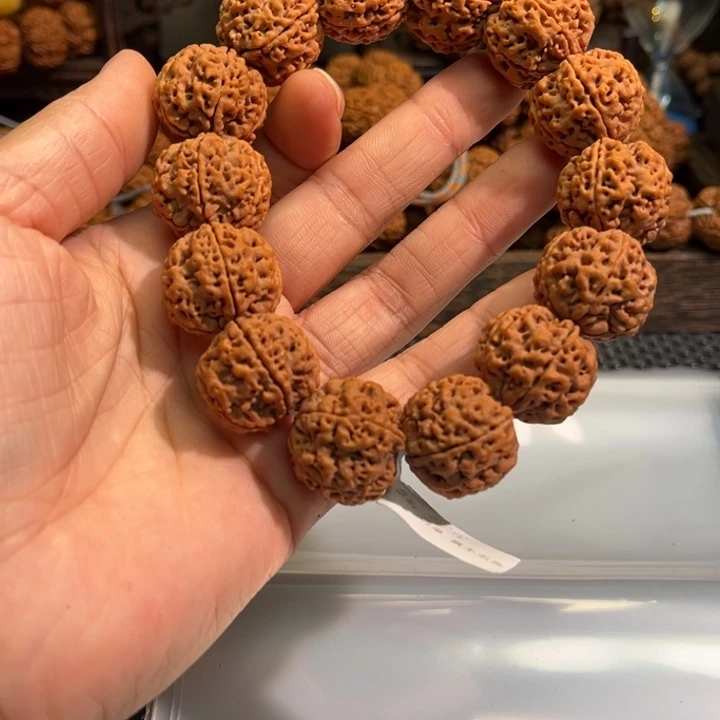 Z***y金刚菩提手串梅花