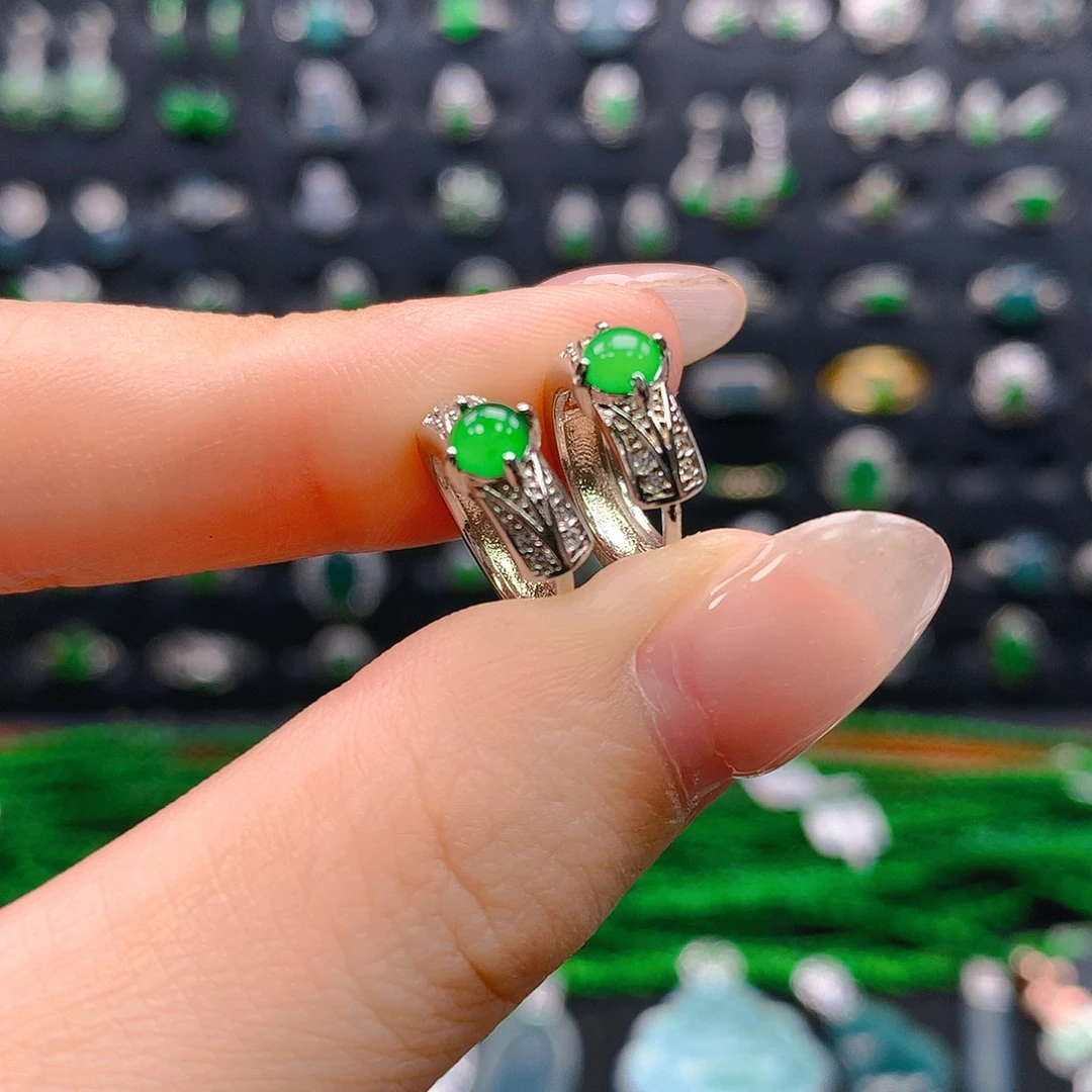 翡翠未镶嵌吊坠(不含链)耳包