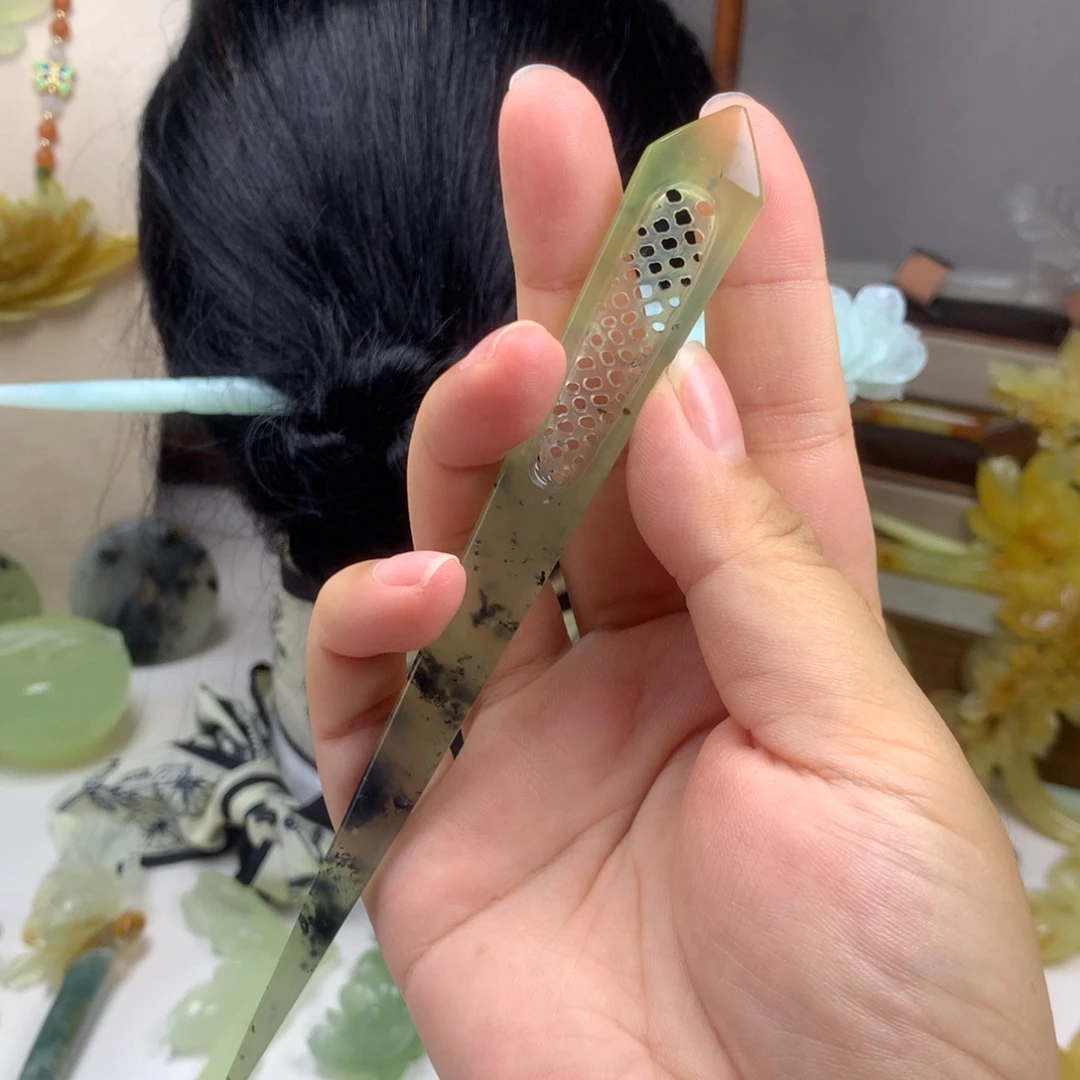 蛇纹石玉未镶嵌发簪