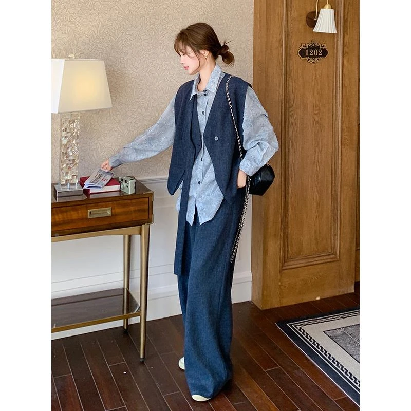 开春韩系穿搭一整套高级感藏青色马甲阔腿裤三件套2025新款套装女