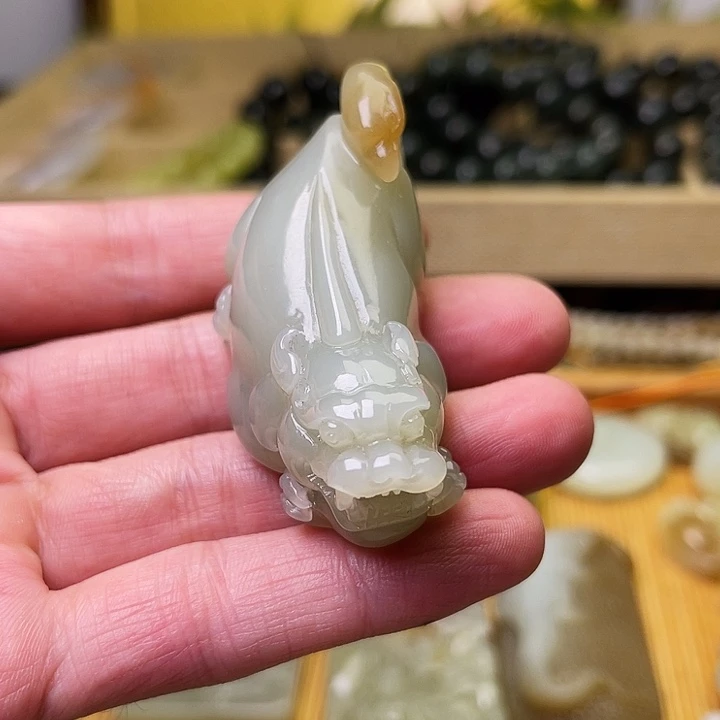 和田玉未镶嵌吊坠(不含链)
