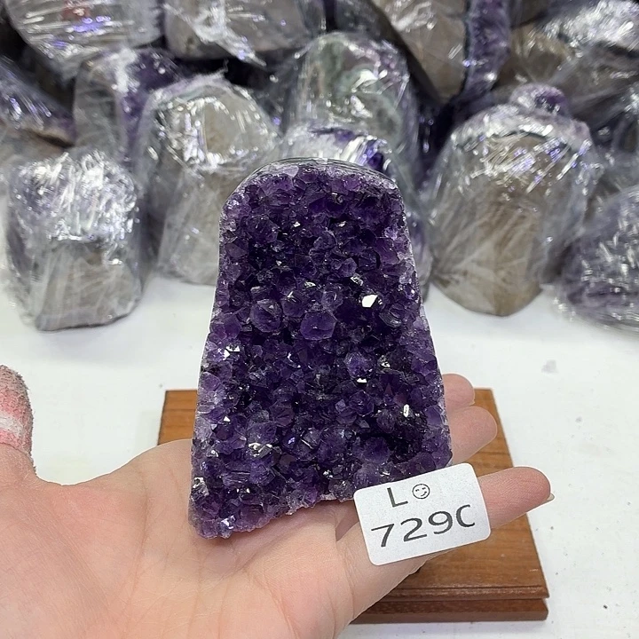 未镶嵌摆件水晶天然紫水晶