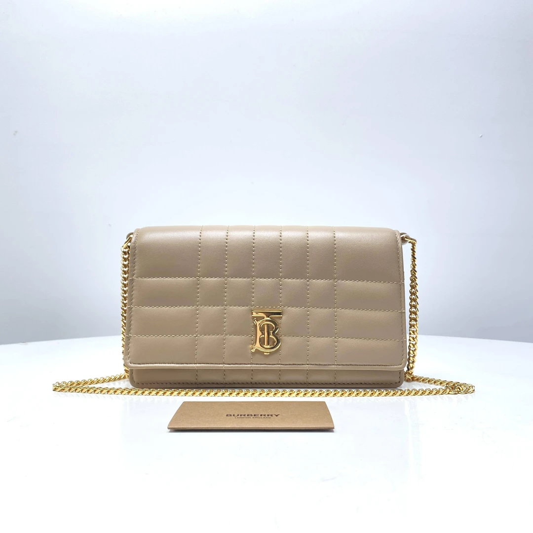 胖虎佳佳/博柏利/95新/公价0/箱包/单肩包/312504210050