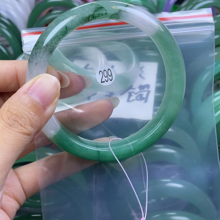 未镶嵌手镯石英岩玉62
